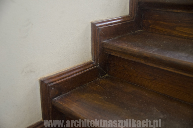 Klatki schodowe w kamienicach Sopocie, renowacja, remont.