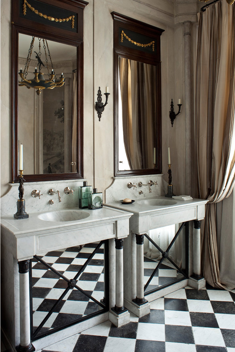 wnętrza w stylu francuskim, piękna łazienka